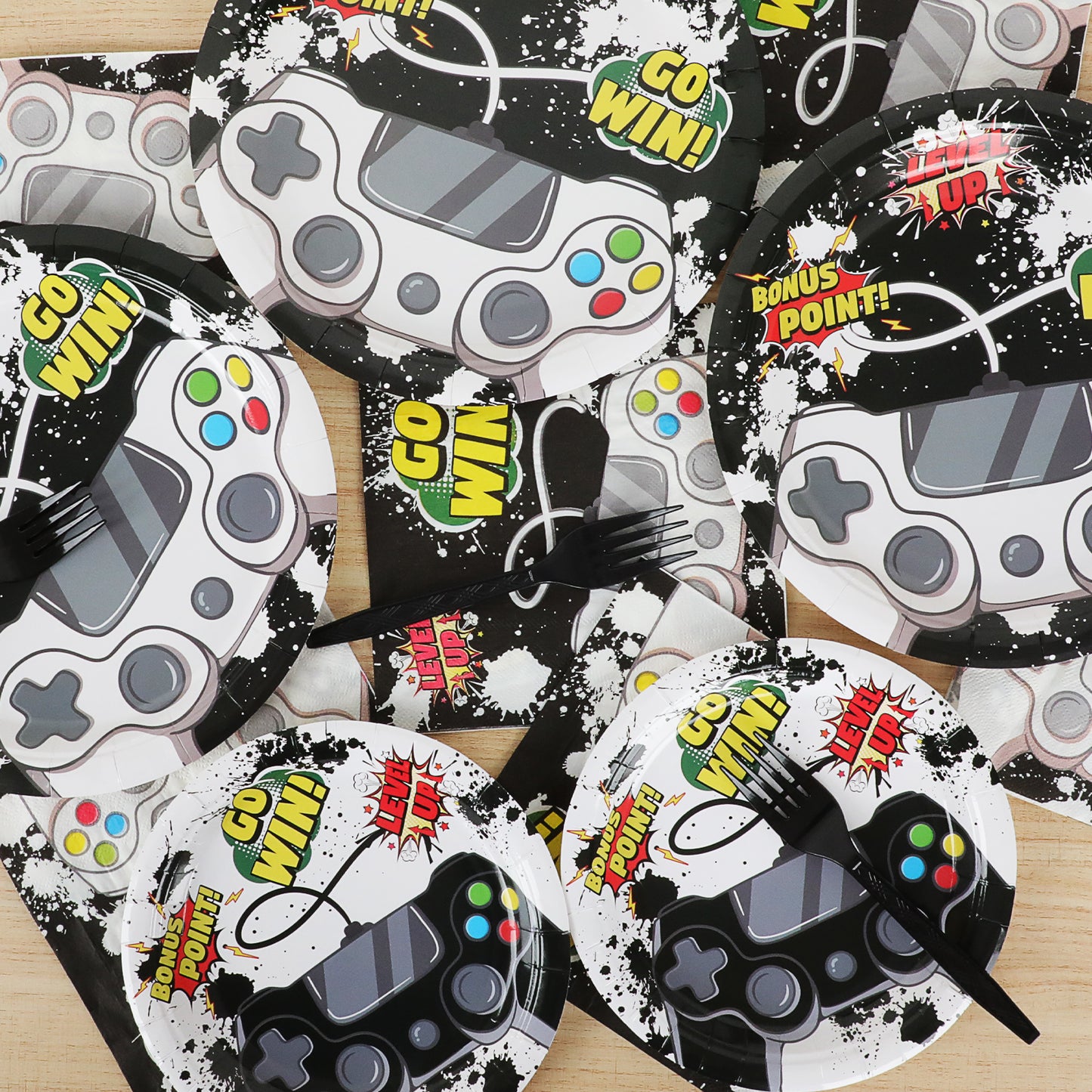 96 Pcs Video Game Party Tableware Set Paper Plate Napkin Fork 24 Guests