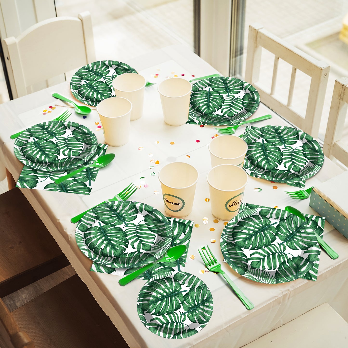 96 Pieces Palm Leaf Tableware Set Paper Plates Napkins Forks for 24 Guests